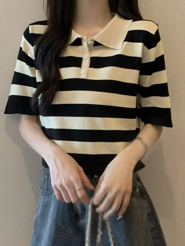 

Women Summer Short Sleeve T-Shirt Ladies Thin Striped Top Female Turn-down Collar Top with Buttons