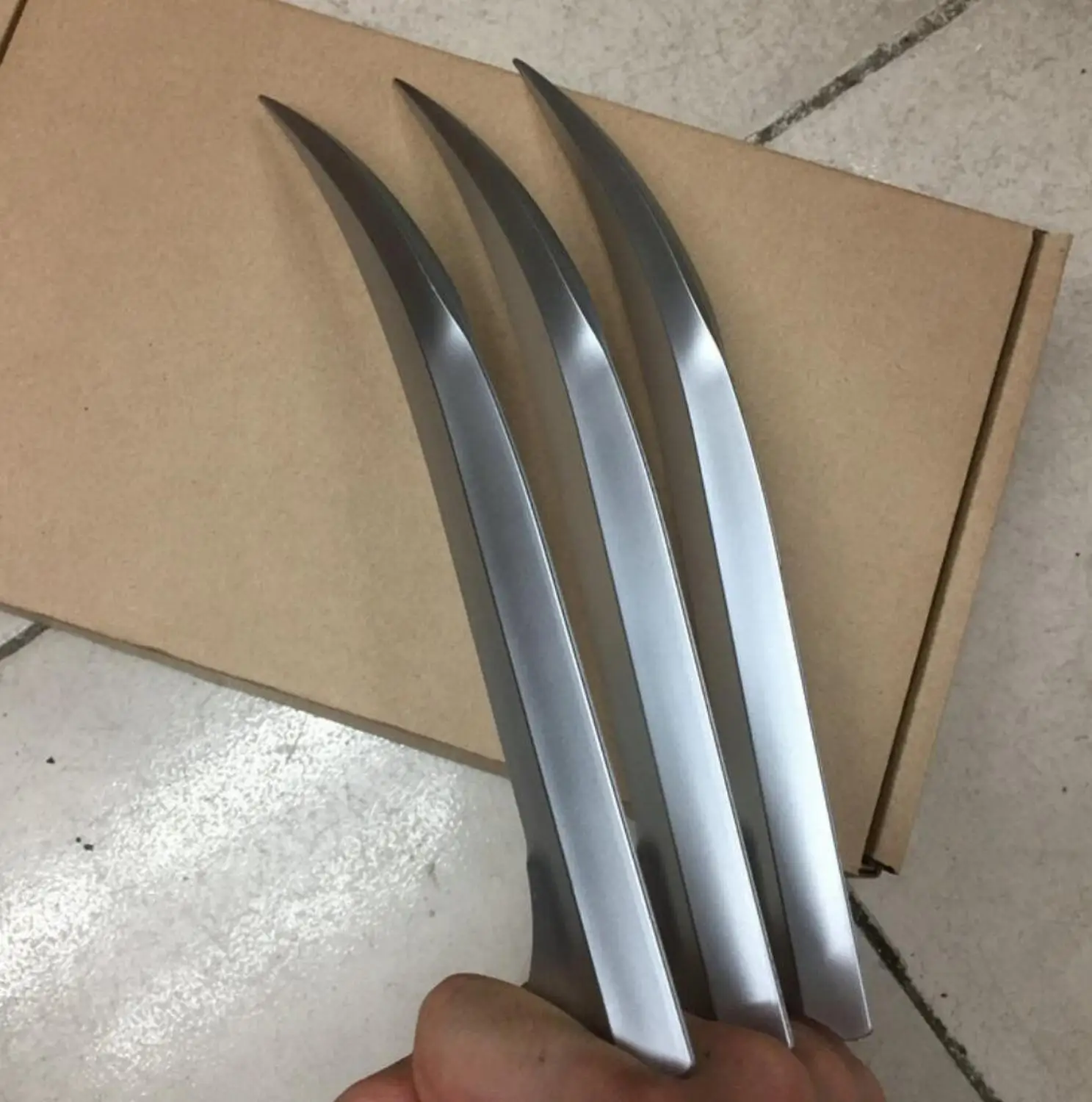 1:1 Косплэй 2 шт./пара когти Blade Paw фильм реквизит костюмы на Хэллоуин подарок Книги