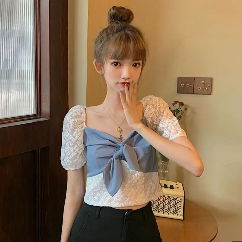 

2021 New Korean Style Sense of Design Elegant Slimming Top All -Matching Puff Sleeve Lace Shirt for Women