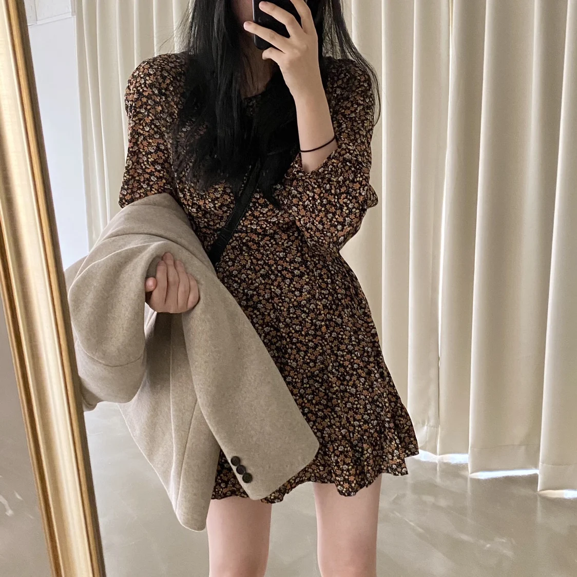 

Женские платья МАЗ