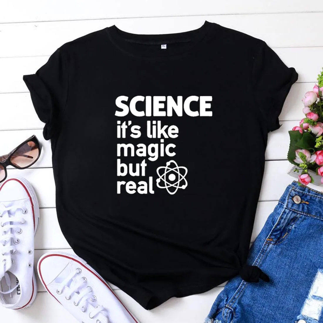 

Женская хлопковая футболка с коротким рукавом и круглым вырезом Science It's Like Magic