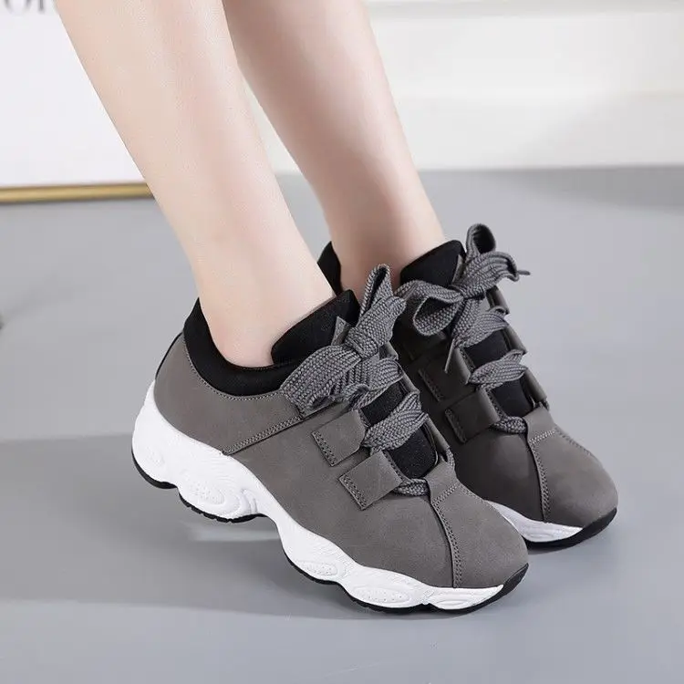 

Height Increasing Women Suede Breathable Lace Up Canvas Vulcanize Shoes Woman Tenis Feminino Chaussure Femme Platform Shoes