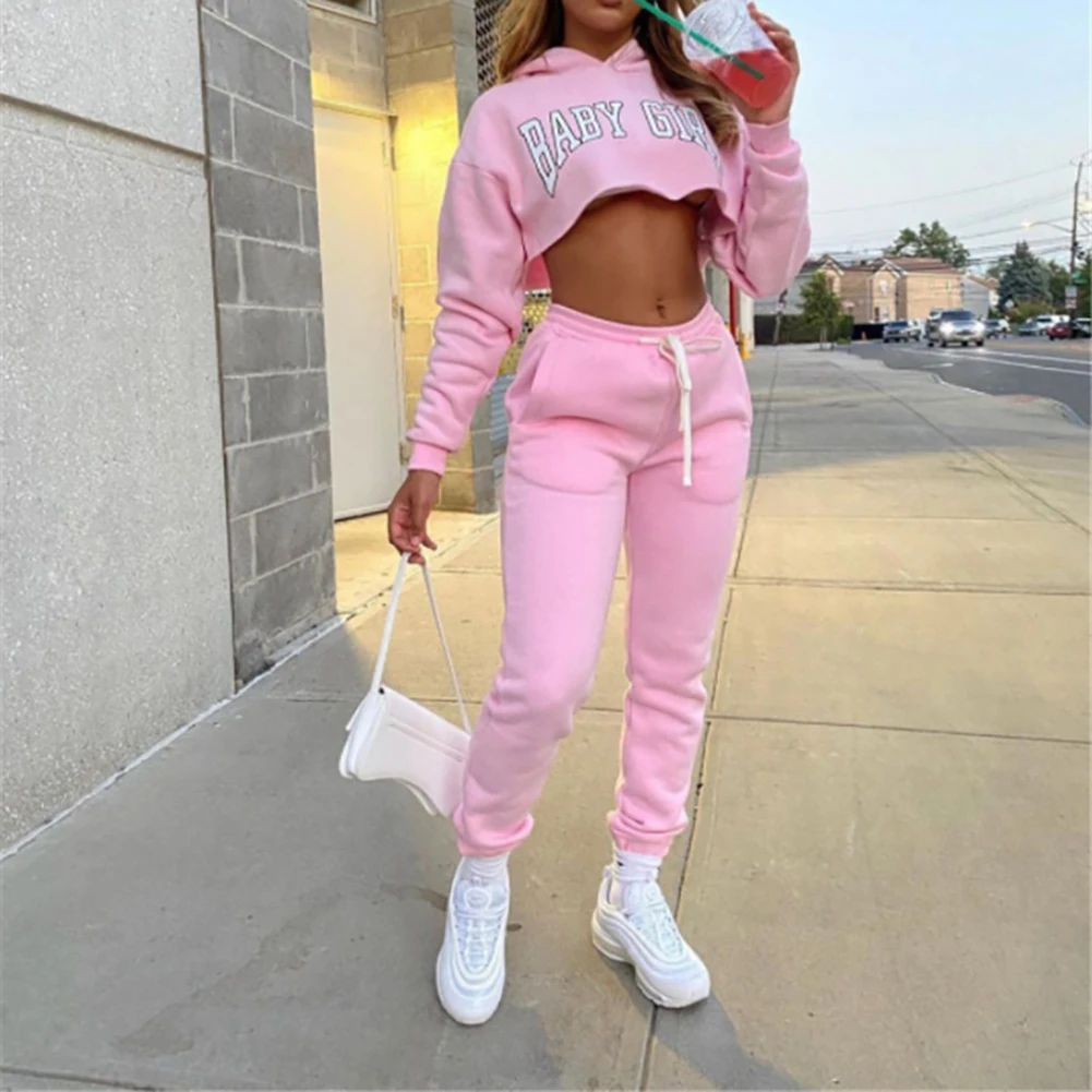 

2 Piece Outfits Women Loose Sweatshirt And Sweatpants Set Autumn And Winter Long Sleeve Suits