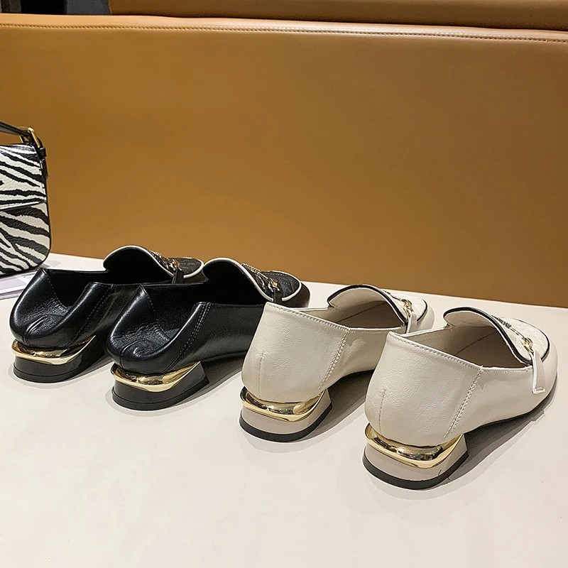 

Luxury Square Toe Soft Leatherette Women Loafer Shoes With Classic Checkered And Clover Buckle