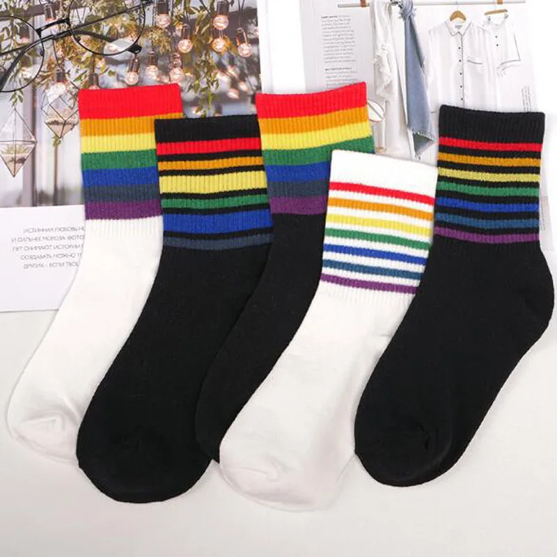 Фото 1 пара цветных ярких радужных носков модные полосатые женские длинные носки цвет