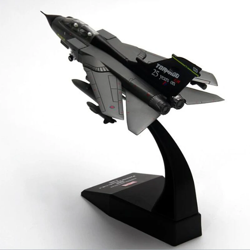 1/100 масштаб Panavia Tornado Fighter военный самолет модели самолета игрушки для взрослых для демонстрации коллекции фанатов самолета украшения