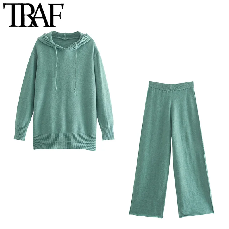 

Женский вязаный свитер с капюшоном и широкие брюки с высокой эластичной талией