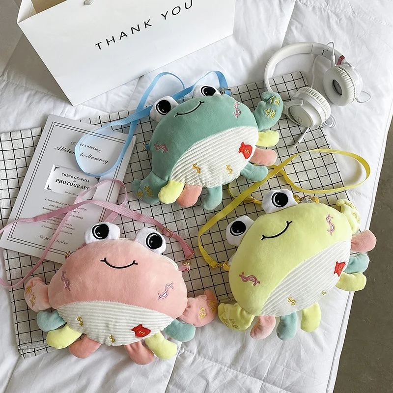 

Women Plush Animal Messenger Bag Little Crab Cute Bags New 2021 Small Fresh Girl Cartoon Shoulder Small Round Bag Funny Gift