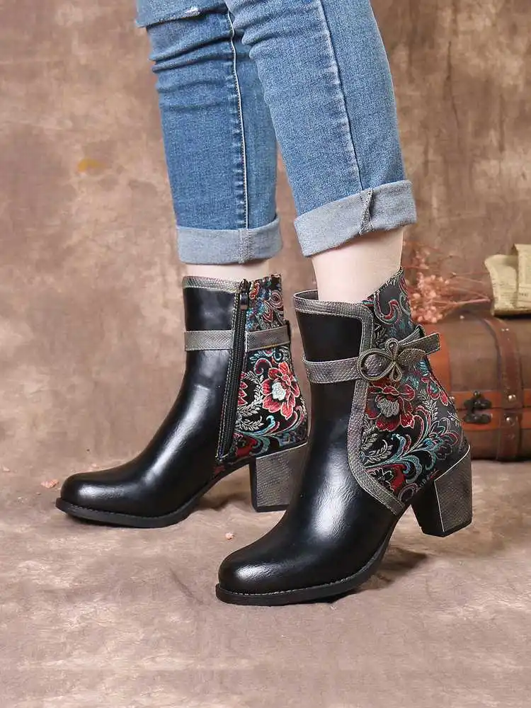 

SOCOFY Women Retro Style Ankle Boots Metal Buckle Stitching Flowers Cloth Casual Comfy Warm Side Zipper Chunky Heel Short Boots