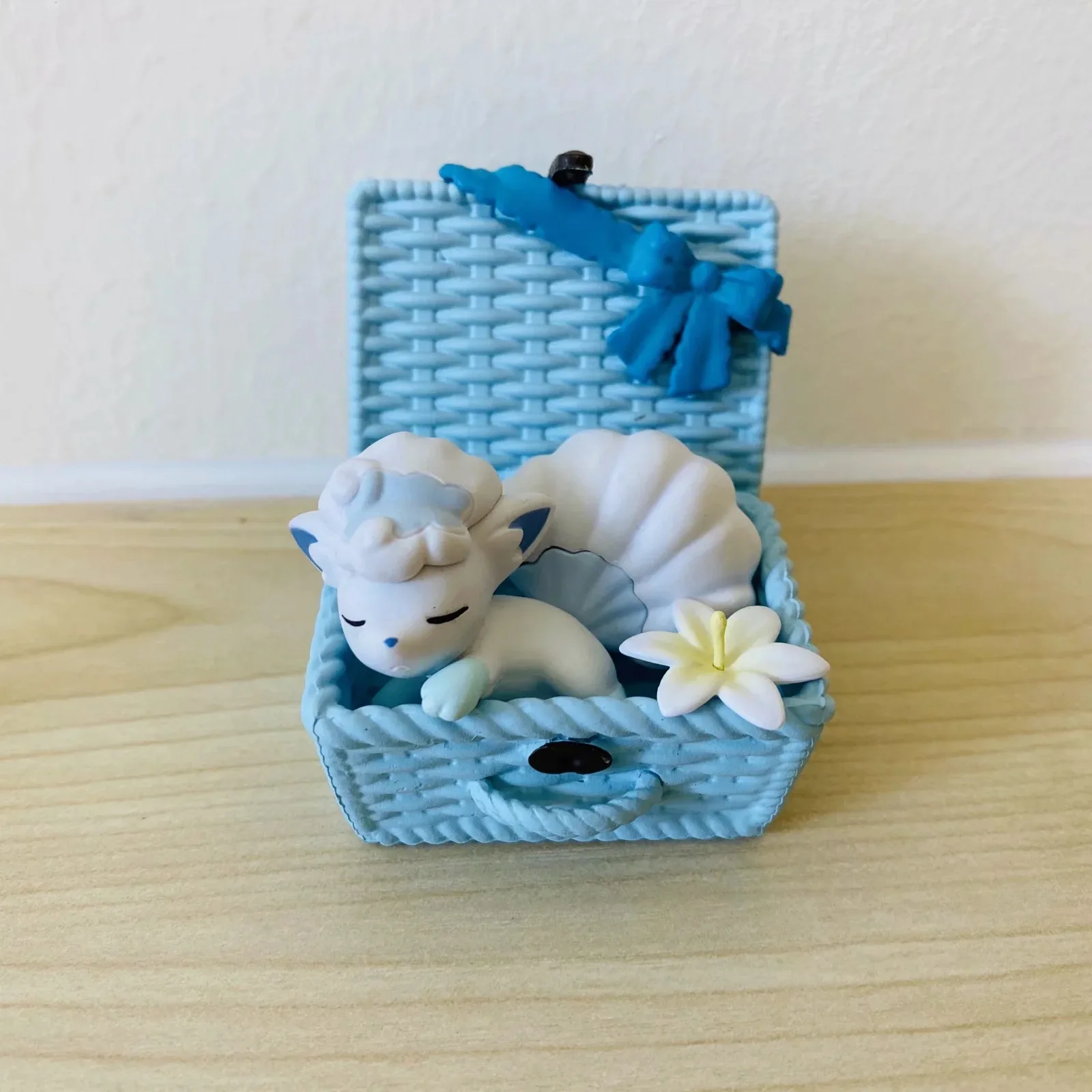 

Pokemon Anime Wonder Frog Seed Ice Six Tails Pikachu Fat Ding 6Pcs 6StylesQ Edition Box Egg Doll Decoration Gift for Children