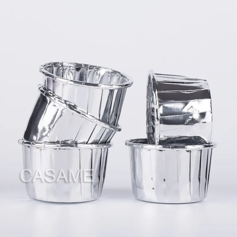 Small-silver 50 шт Великолепная большая фольга бумажная формочка держатели Свадебные украшения обертка обертывания булочка с кексом бумажный чехол - Цвет: Small-silver