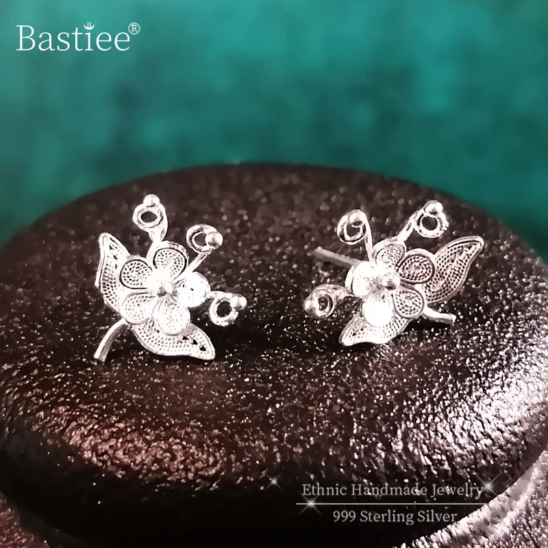 Женские серьги-гвоздики из серебра 999 пробы с цветком | Украшения и аксессуары