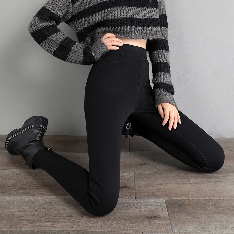 

winter fleece women's jeans 2020 New Korean Version Slim Slimming warm Leggings High Waist Women Black Elasticity denim pant