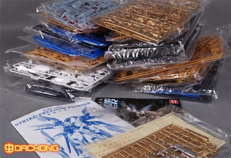 

Hot Daban PG 1/60 ZGMF-X20A Mobile Suit Strike freedom fighter gundam model assembled Robot action figure gift toys for children