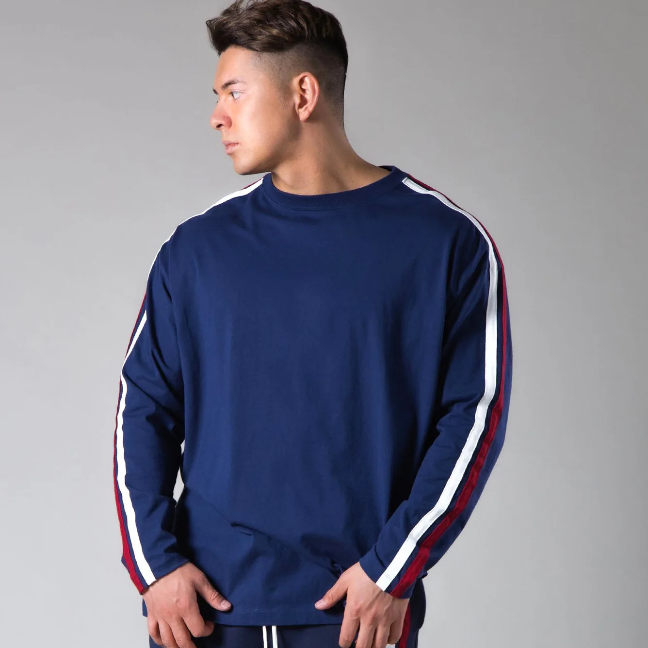 

Men's cotton casual T-shirt spring and autumn sports hedging bottoming shirt loose running fitness long-sleeved T-shirt 2021