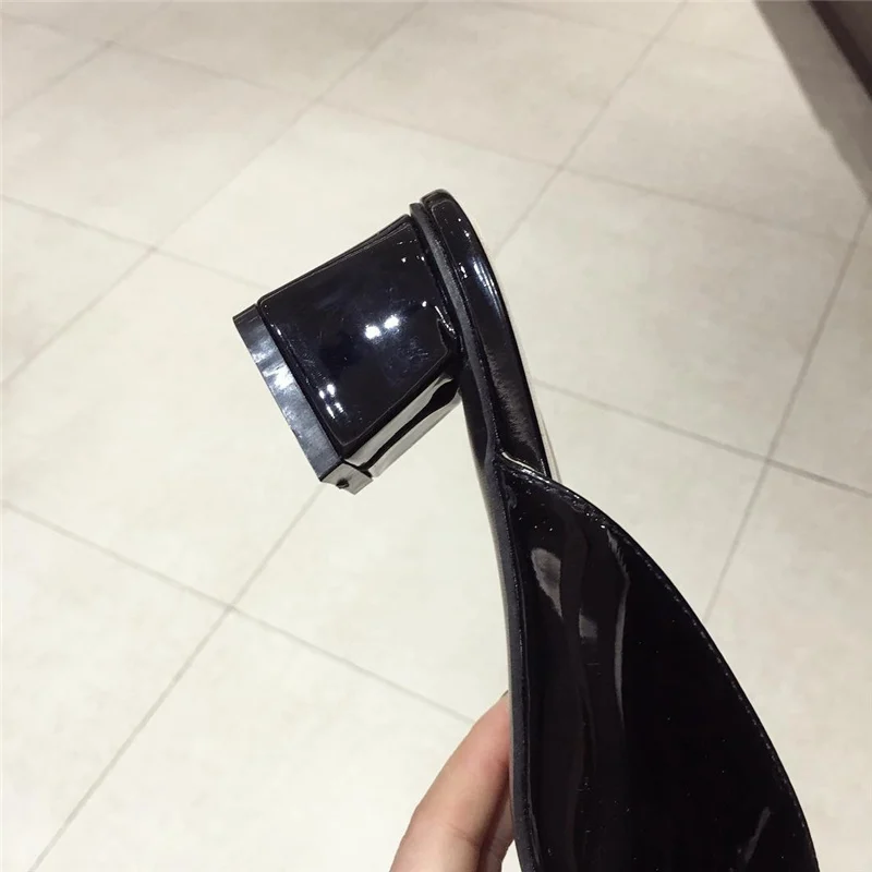 Женские мюли на низком каблуке 5 см дизайнерские шлепанцы без застежки