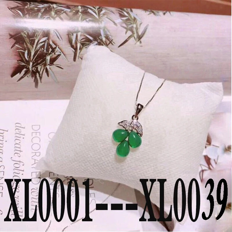 

From Spanish Classic Bear Jewelry Female Fashion Necklace Coding:XL0001---XL0039