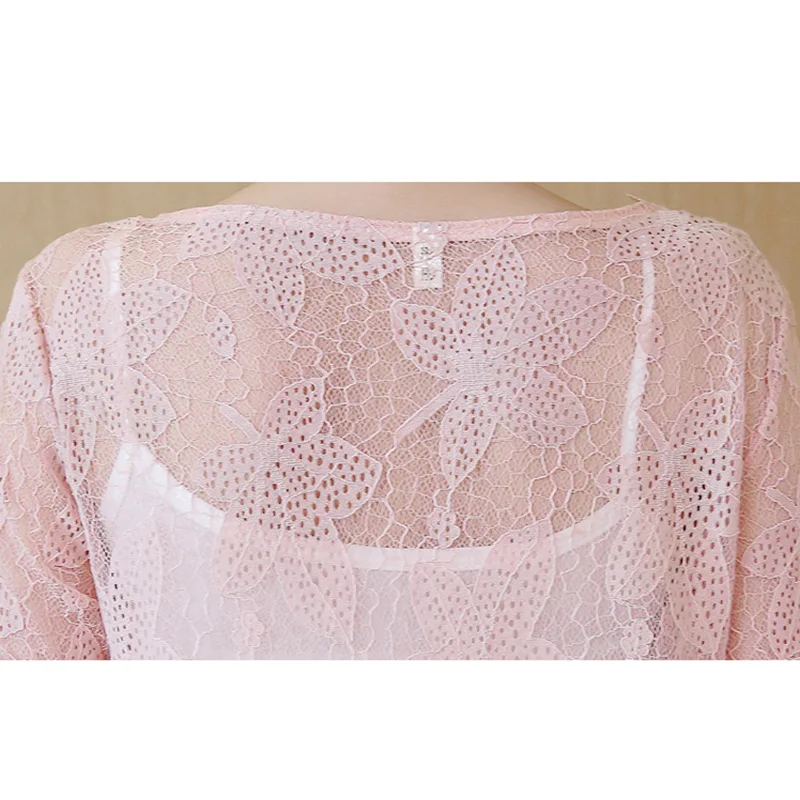 

Korean Style Chiffon Women Short Sleeved Top Blouse V-neck Lace Top with Camisole THJ99