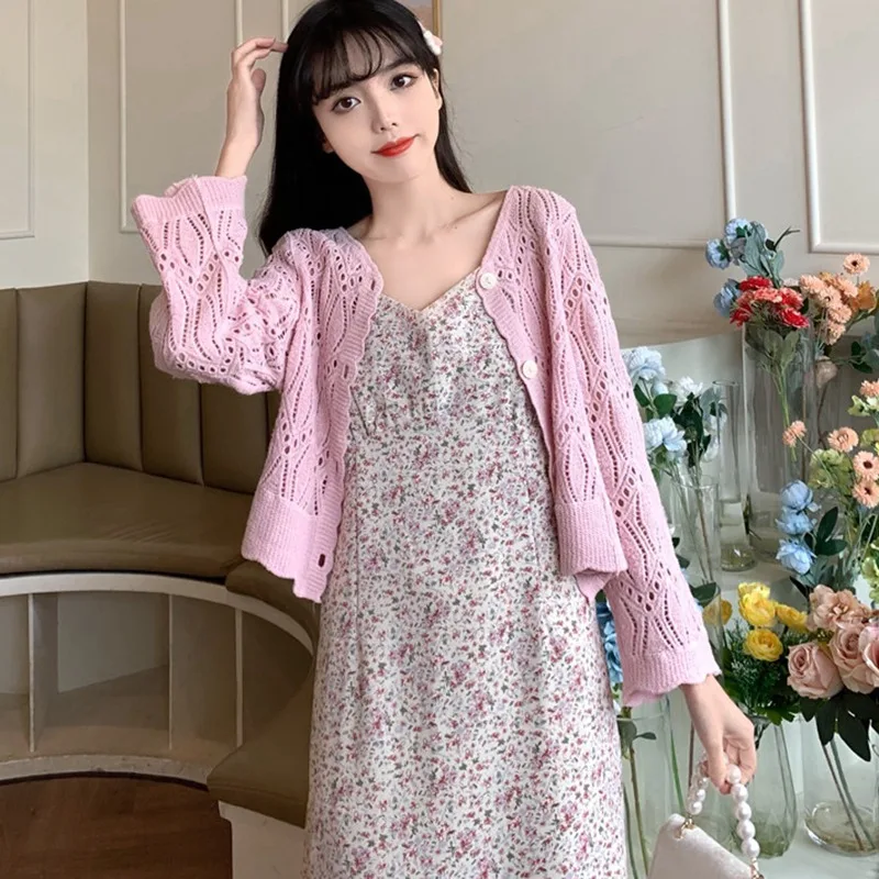 

Women Summer Casual Dress French Retro Sexy V-Neck Strap Dress Slim Ladies Floral