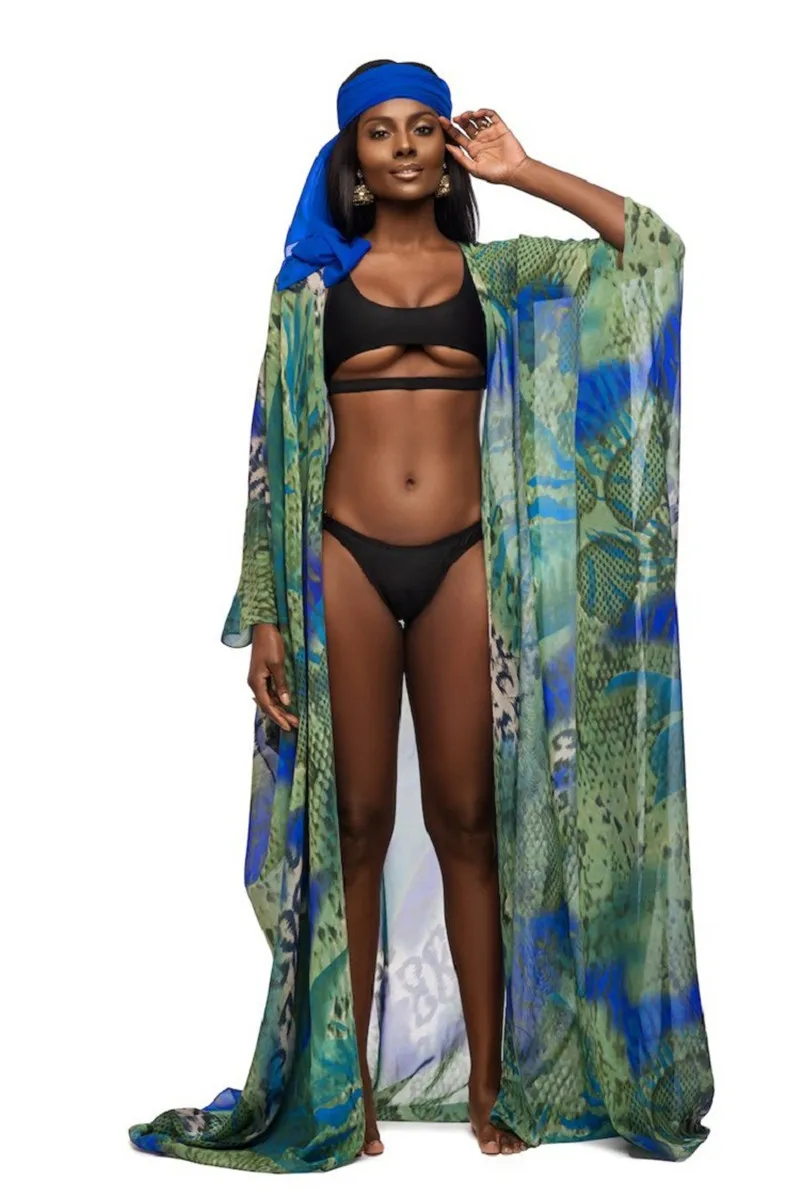 2020 New Women's Beach Wraps Autumn and Winter Fashion Womens Sexy Beach Style Printed Shawl Chiffon Jacket Bikini Cape