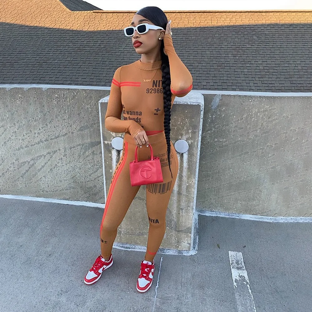 

Trendy Chic Party And Club Sexy Fitness Wear Knitted Women 2 Piece Set Letter Printed Pullover Sweat Retro Top Pants Trousers