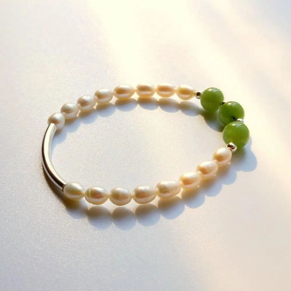 Браслет из серебра 925 пробы с натуральным нефритом И пресноводным жемчугом |