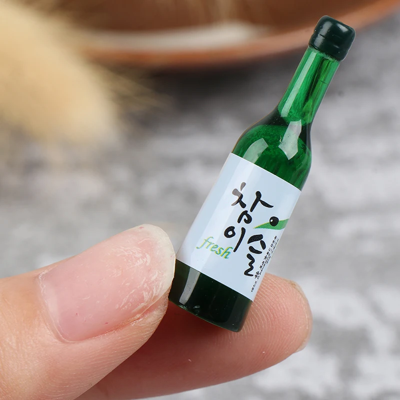 8 шт Мини винные бутылки Модель Кукольный домик Миниатюрный 1:12 для украшения