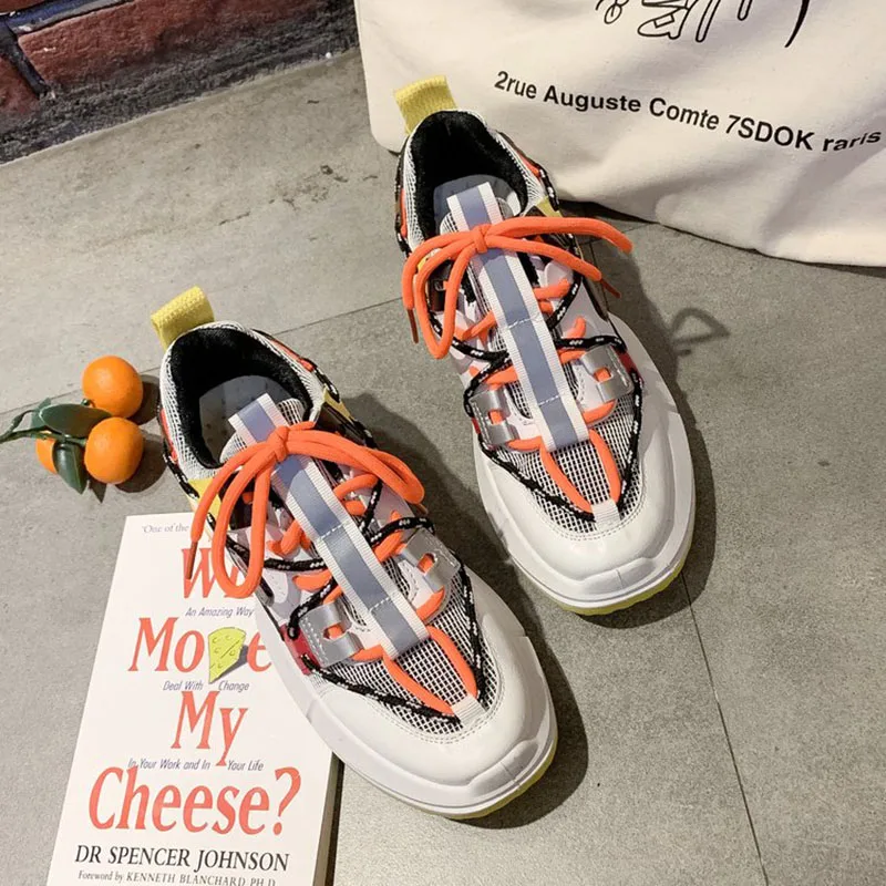 Женские кроссовки на платформе сезон весна Высокая повседневная обувь из