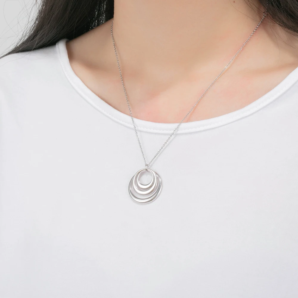 Ожерелье для матери с именами на заказ трехслойное колье гравировкой семейный