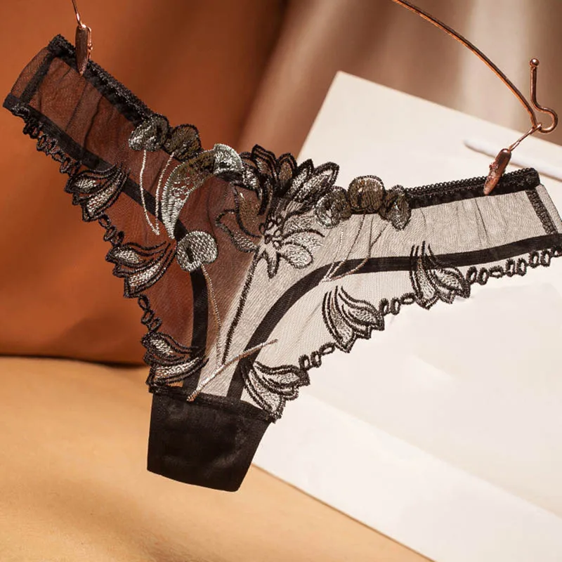 

Sexy Lace Embroidered Women Panties Hollow Transparent Thong Mesh Yarn Cotton Panty Low Waist Underwear T-Pants G-String Thongs