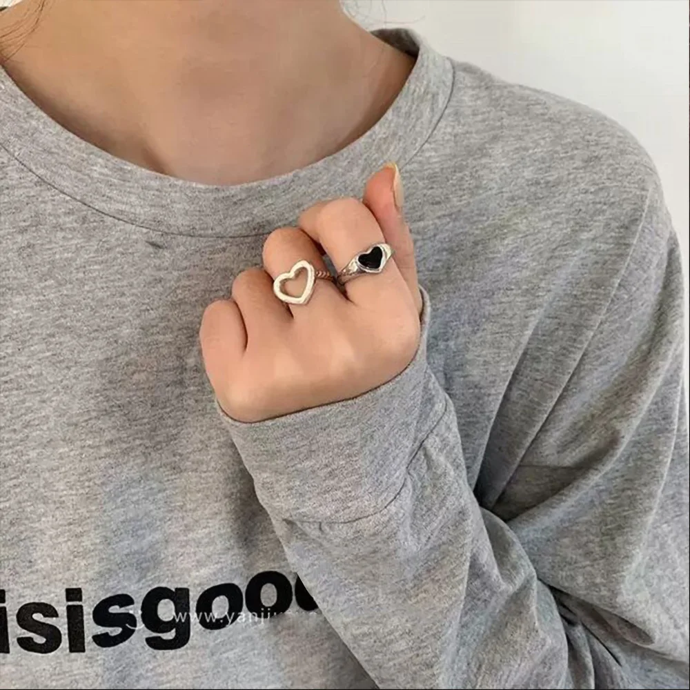 

Punk Women Men Retro Love Ring Set Light Luxury Minority Exquisite Ring Fashion Ring Female Couple Index Finger Ring Jewelry