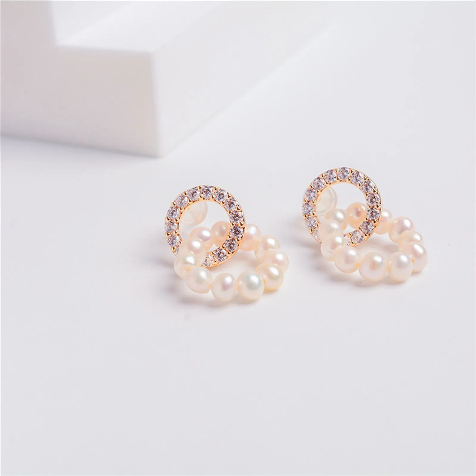 

Серьги с жемчужинами и цирконами женские, ювелирные украшения в Корейском стиле с полностью покрытием бриллиантами, элегантные серебряные ...