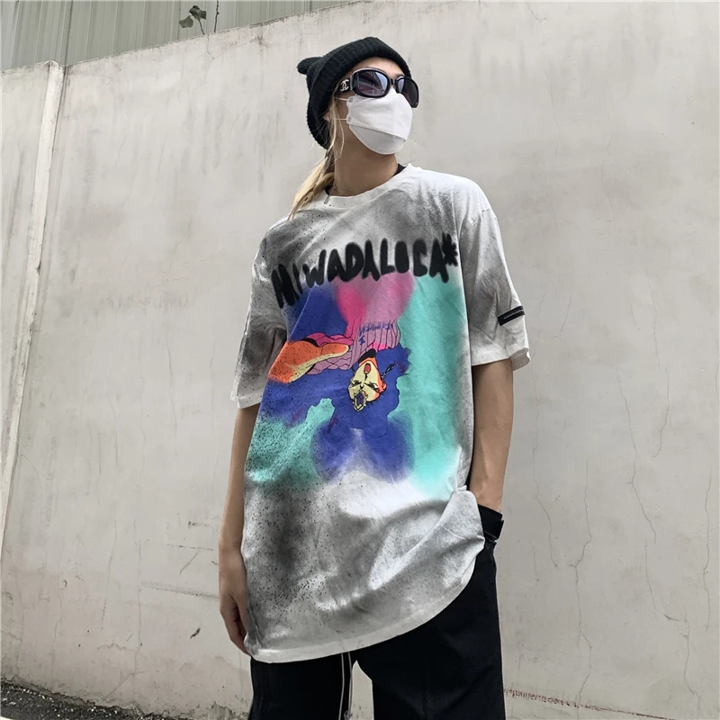 Футболка мужская весенне-летняя оверсайз рваная с принтом граффити в стиле