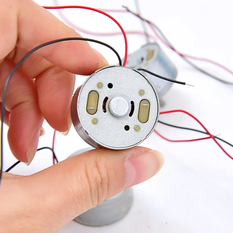 Фото 300 двигатель постоянного тока на солнечной батарее micro 1 5 v 9v для DIY игрушек 300 двигатель постоянного тока на солнечной батарее micro 1 5 v 9v для DIY игрушек