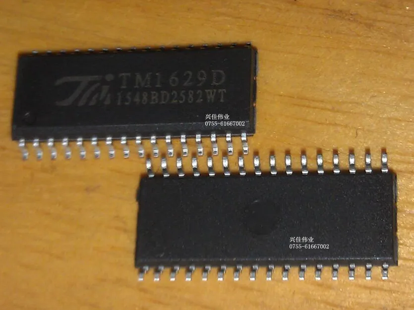 

(5 шт.) TM1629D SOP32 LED