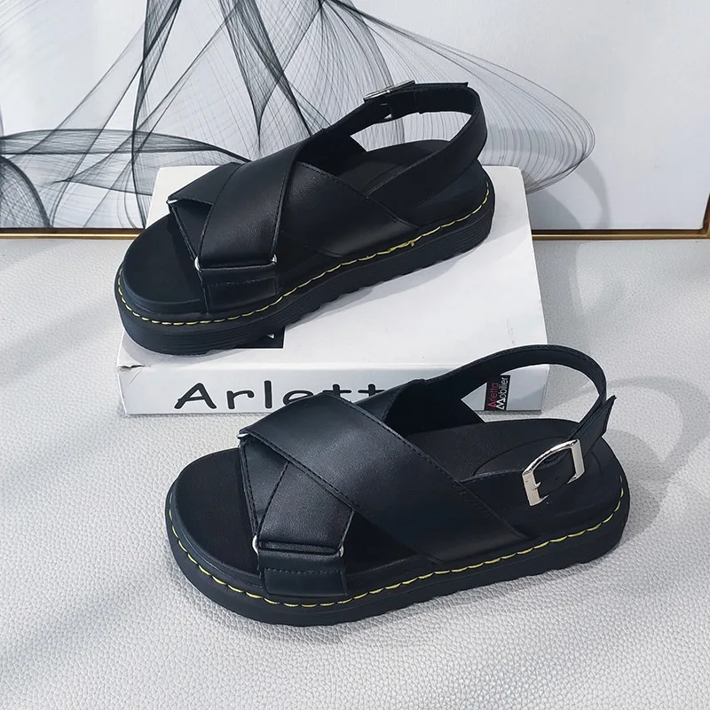 

Women Platform Sandals New White Black Flat Heel Solid Color Buckle Sandals Gladiator 2021 Outdoor Beach Chunky Woman Shoes