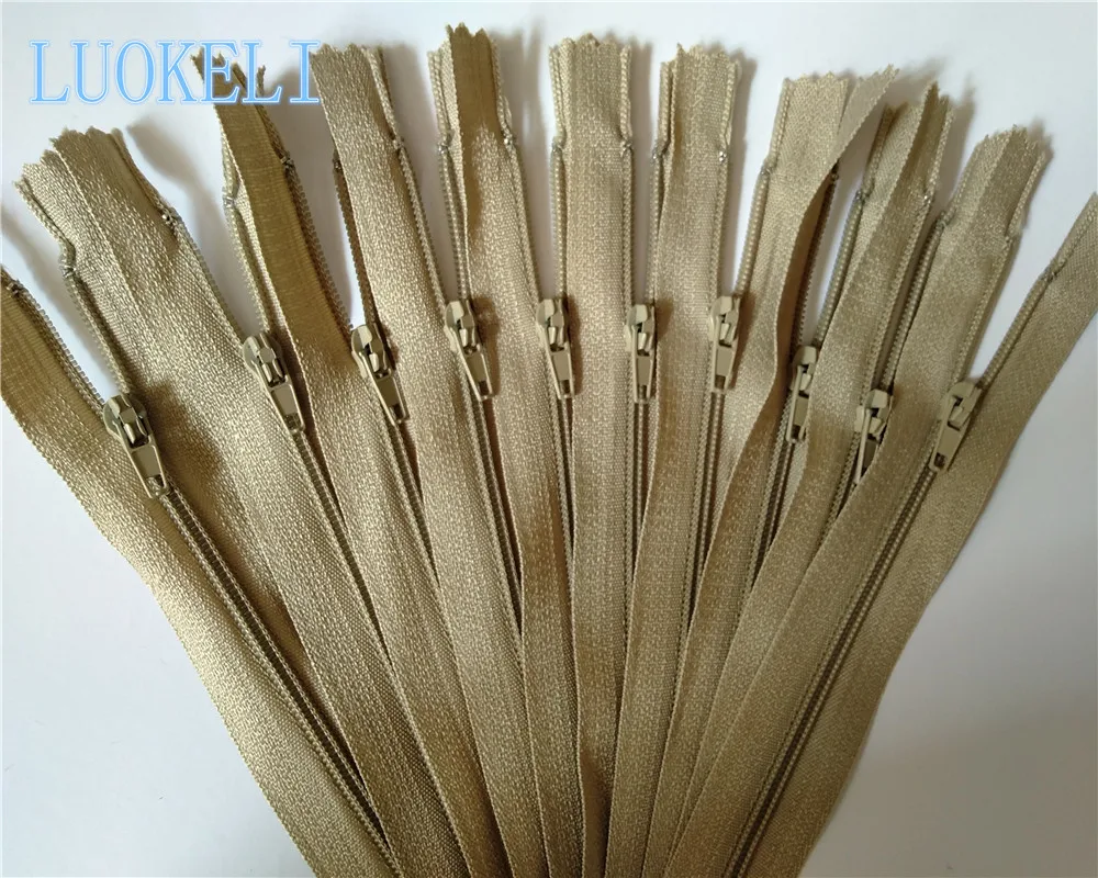 Khaki 50 шт. 3#(8 дюймов) 20 см Закрытая нейлоновая катушка на молнии портной процесс шитья многоцветная опционально - Цвет: Khaki