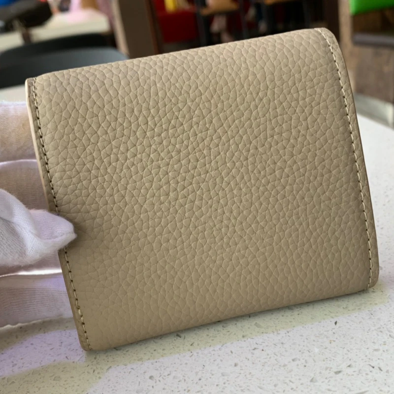 

Wallets & Holders