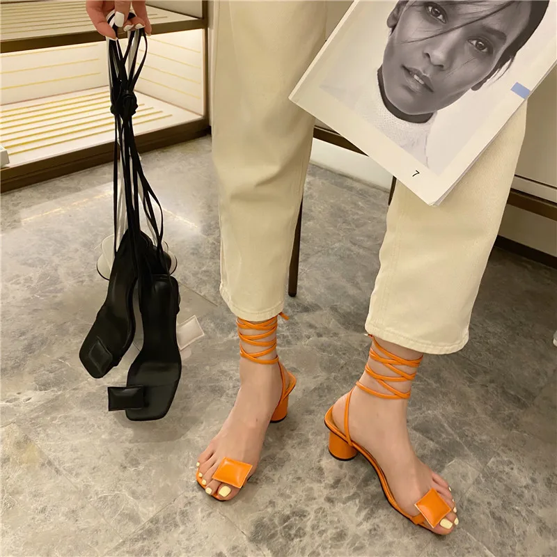 

2021 New Fashion Ladies Shoes PU Sandals Ladies Round Heel Open Party Cross Lace English Style Shoes