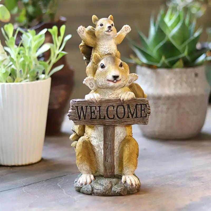 

Garden Ornaments Welcome Sign Squirrel Welcome Card Resin Home Welcome Decoration Courtyard Hand-Carved Resin Crafts Statue