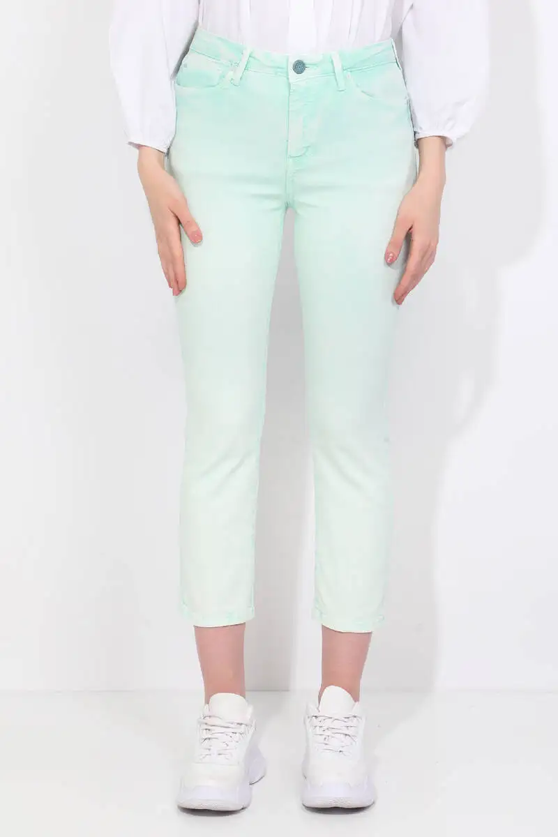 

Regular Fit Water Yeşili Women Jean Pants