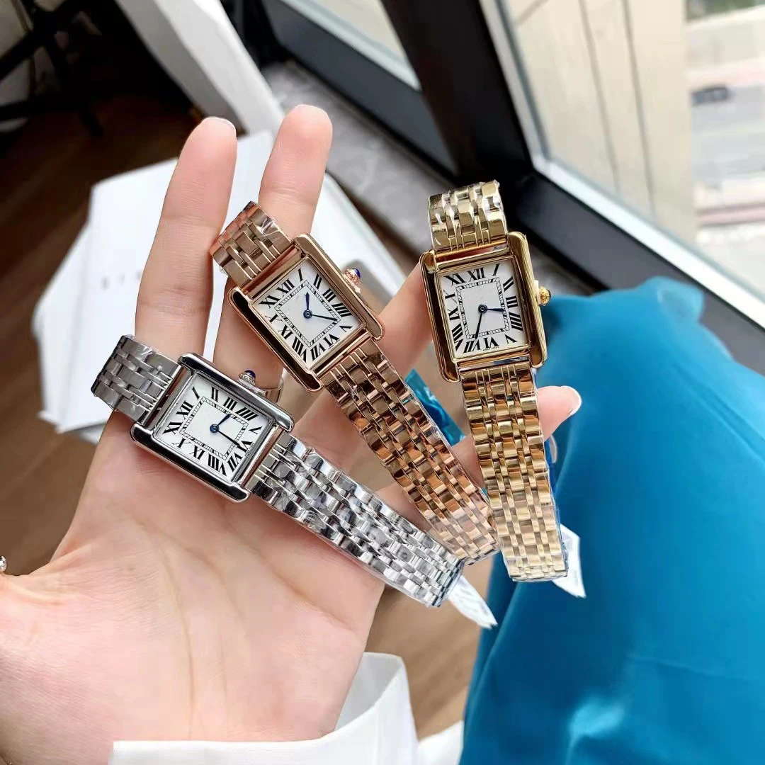 

Женские кварцевые часы с пряжкой-бабочкой, размеры 31x25 мм