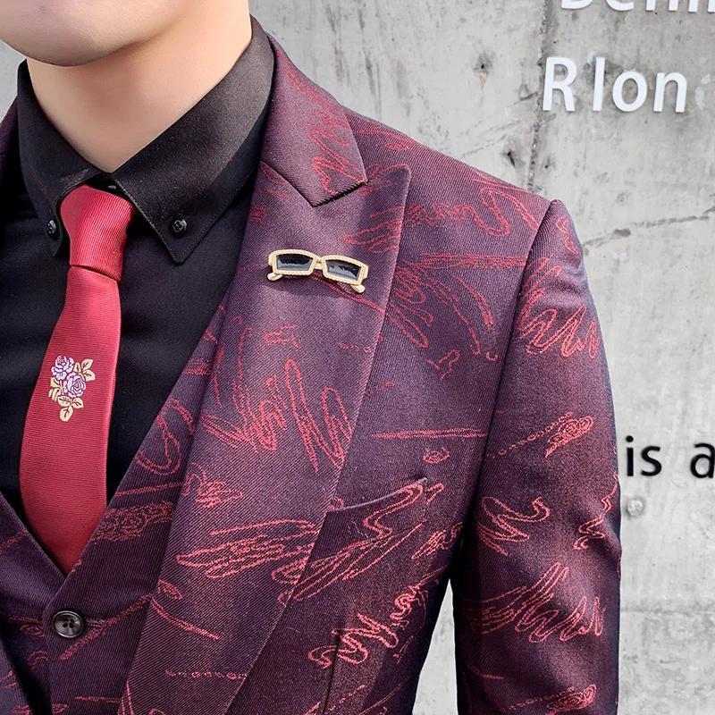 

Slim Fit Men Jacquard Suit Luxury Black Navy Blue Burgundy Wedding Suits For Men Elegant Three Piece Costume Homme Mariage Q881