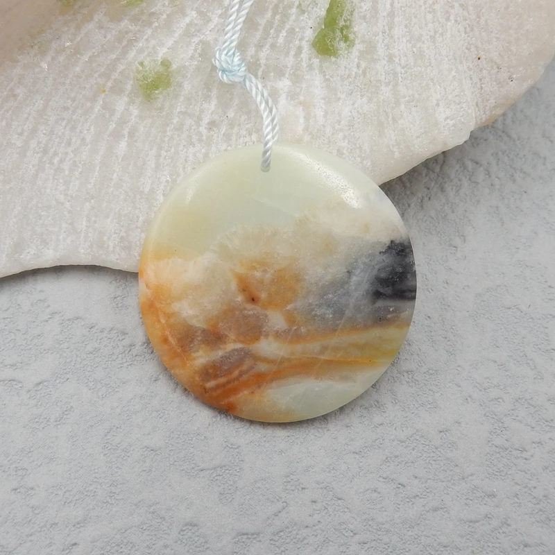 Ожерелье в виде лебедя ручной работы из амазонита подарок на день рождения