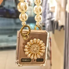Bling Diamond Flower Phone Stand Hoder Case Cover With Pearl Hand Chain For Samsung Galaxy Z Flip 5G 4G 3 Wristband Phone Cover