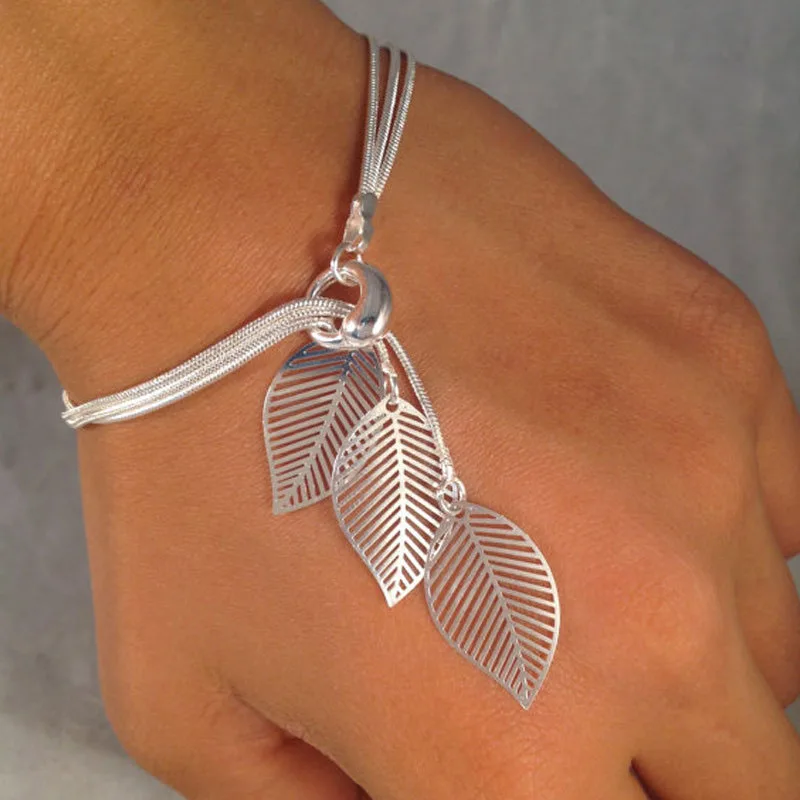 

Fashion Women's Jewelry Gold Wire Mesh Bracelet Hollow Leaf Bracelet Gift