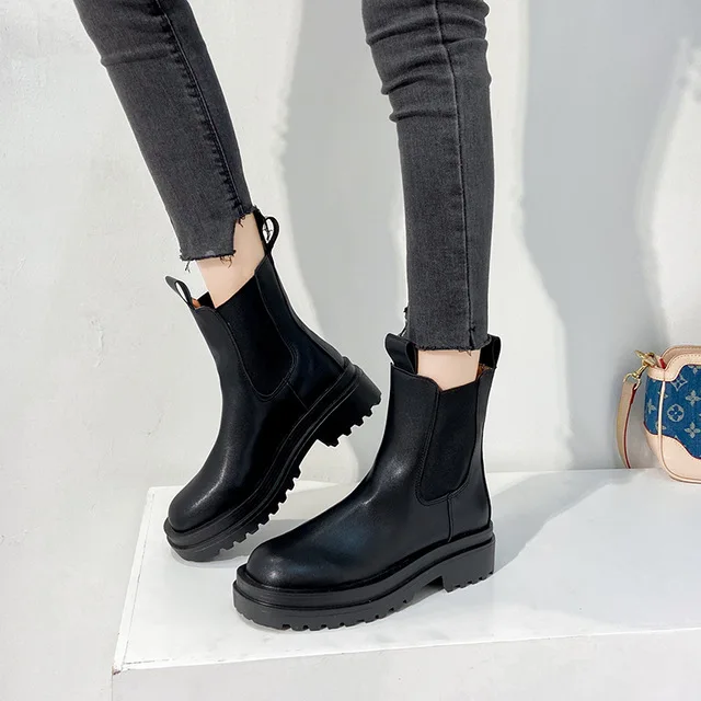 

Women's Faux Fur Boots Plush Ankle Boots Fashion Platform Ankle Boots Black Fall Winter
