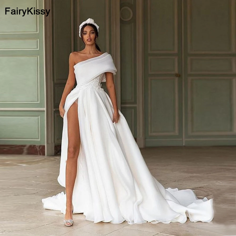 

FairyKissy Sexy Beach Wedding Dresses 2022 one Shoulder Lace Organza High Split Side A Line Bride Dress Bow Boho Wedding Gowns