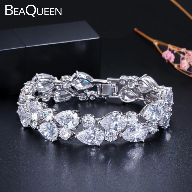 

BeaQueen Exquisite Big Pear Cut Cubic Zirconia Pave Austrian Crystal Bridal Wedding Bracelet Bangle for Woman Jewelry B027