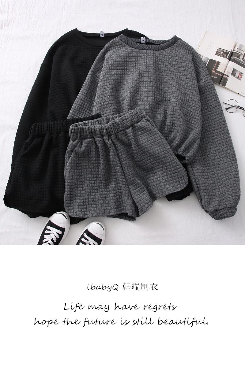 

Casual All-match Round Neck Long-sleeved Drawstring Waist Sweater + Elastic Waist Shorts Two-piece Female